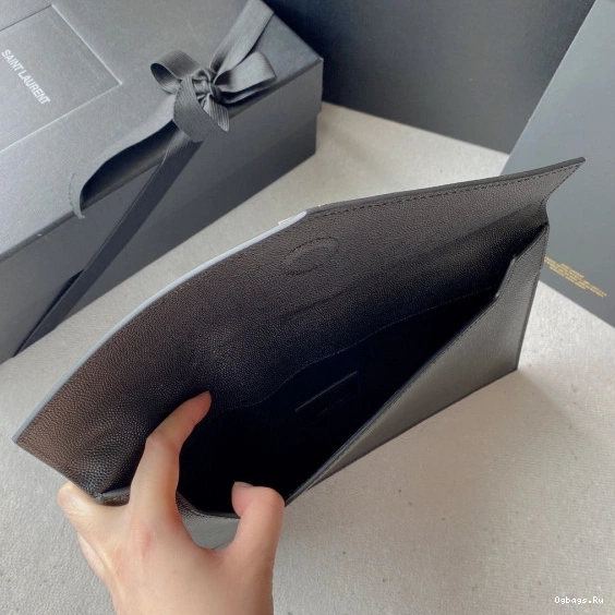 UPTOWN POUCH YSL 0822